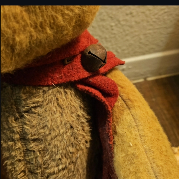 CHRISTMAS TEDDY BEAR - Picture 2 of 5